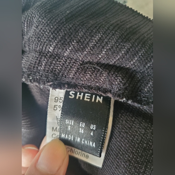 Shein Cloth Pants - Picture 4 of 4